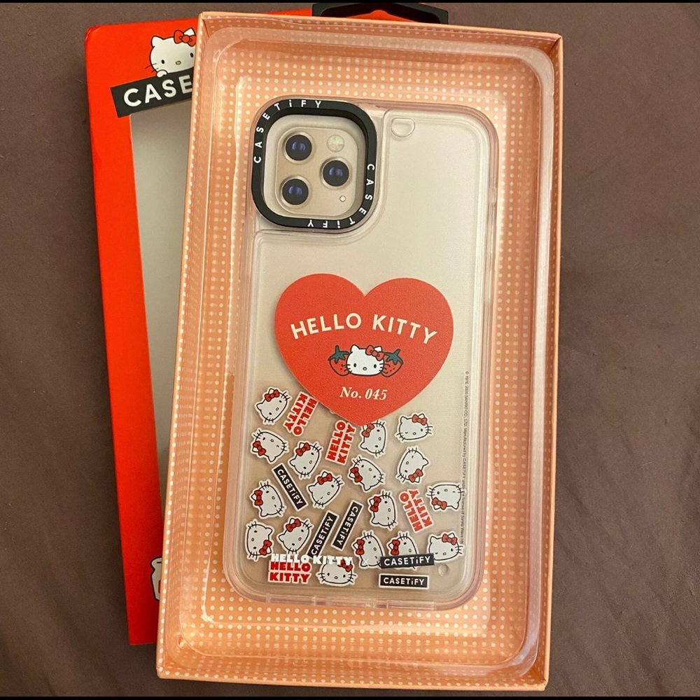 Casetify x Hello Kitty iPhone 11 Pro floaty case